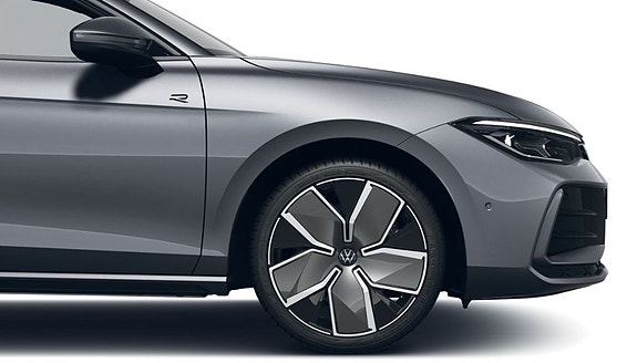 Volkswagen Passat 4 of 5