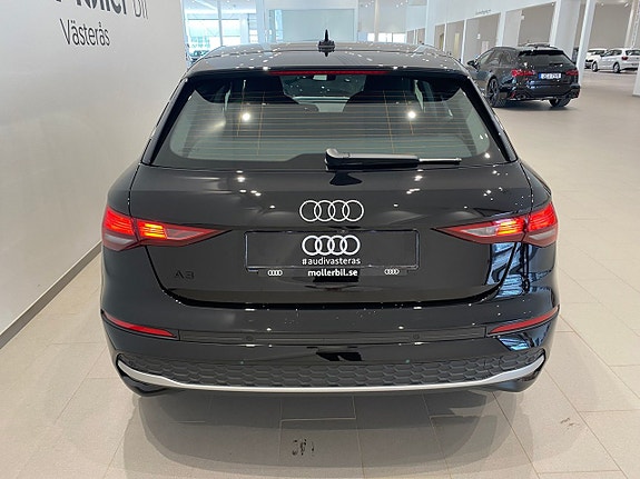 Audi A3 3 of 5