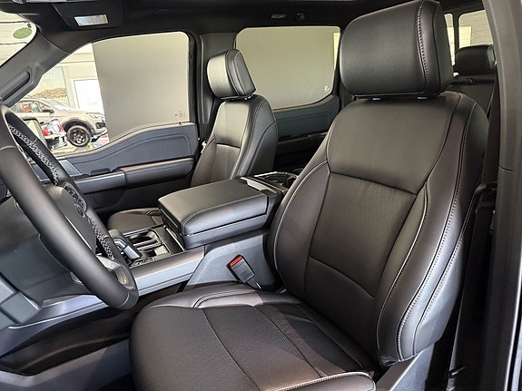 Ford F-150 21 of 28