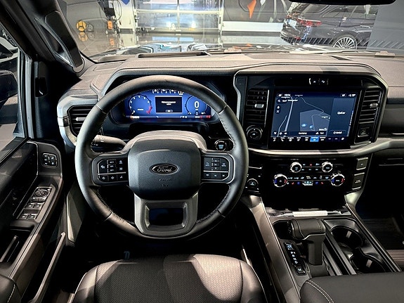 Ford F-150 12 of 28