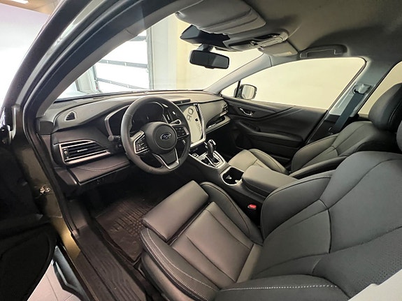 Subaru Outback 4 of 5