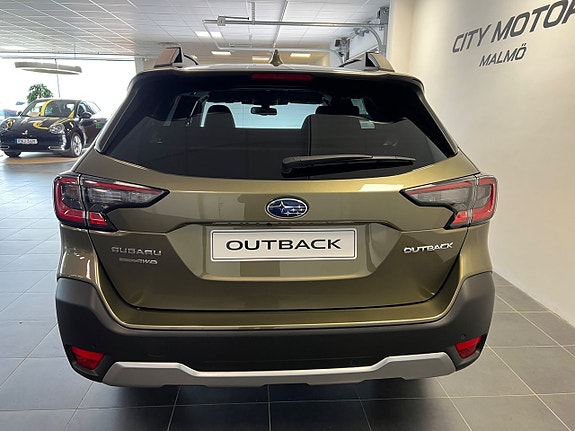 Subaru Outback 6 of 6