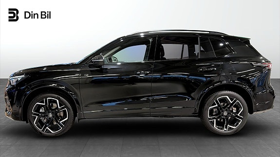 Volkswagen Tiguan 3 of 15