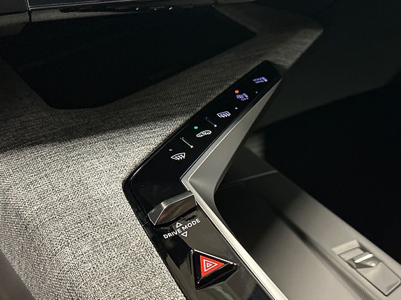 Peugeot 3008 10 of 21