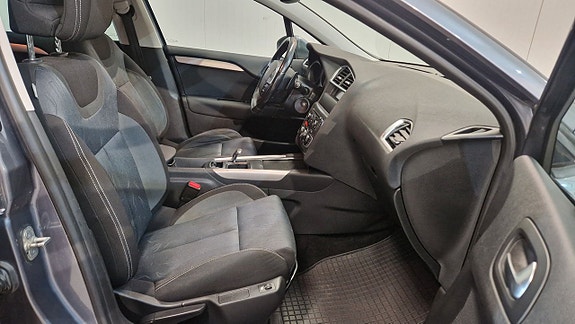 Citroen C4 8 of 11