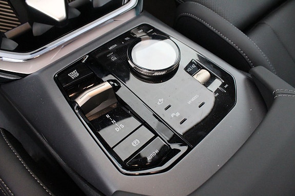 BMW X3 8 of 14