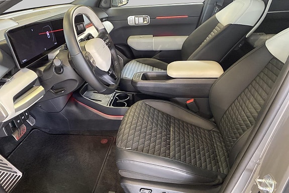 Kia EV4 8 of 20
