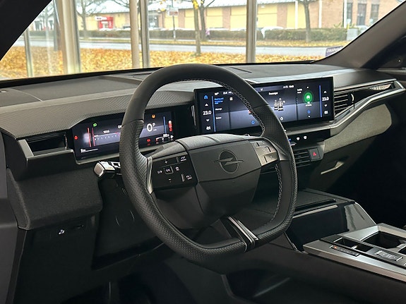 Opel Grandland 10 of 13