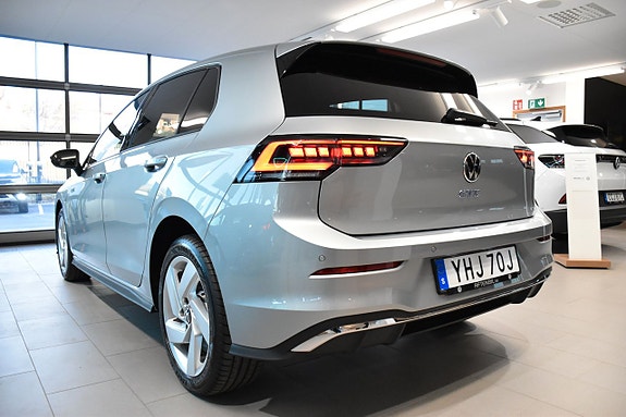 Volkswagen Golf-Serie 4 of 25