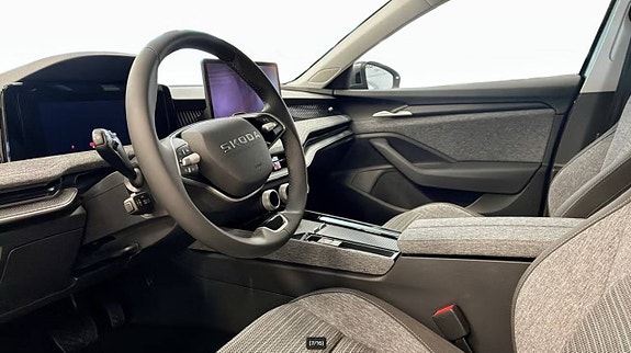 Skoda Superb 4 of 8