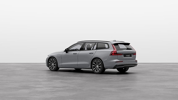 Volvo V60 3 of 5