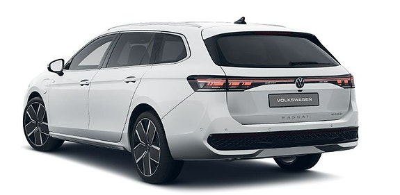 Volkswagen Passat 2 of 5