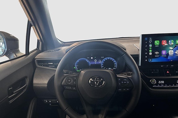 Toyota Corolla Cross 11 of 16