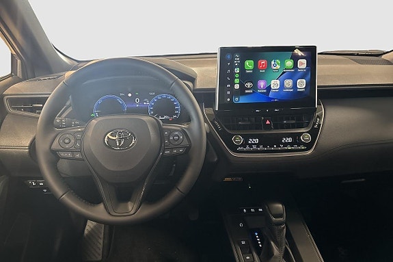 Toyota Corolla Cross 9 of 16