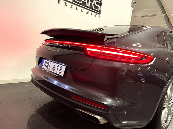 Porsche Panamera 4 11 of 22