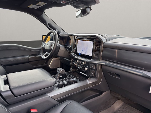 Ford F-150 5 of 5