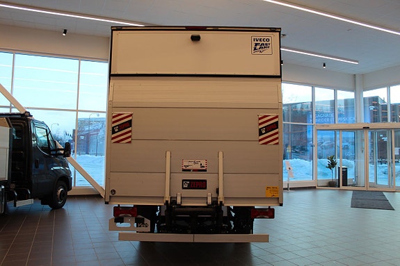 Iveco Daily 2 of 5