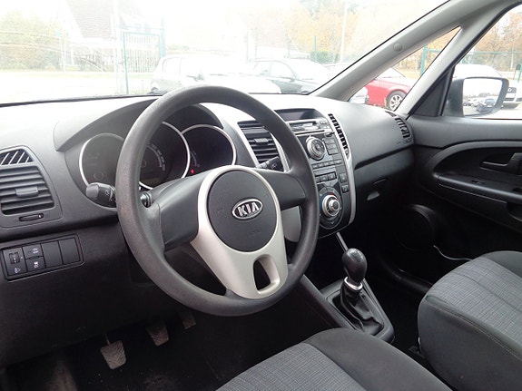 Kia Venga 16 of 17