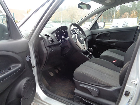 Kia Venga 15 of 17