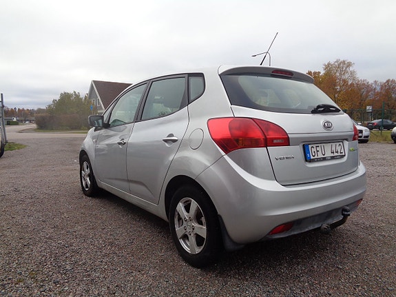 Kia Venga 3 of 5