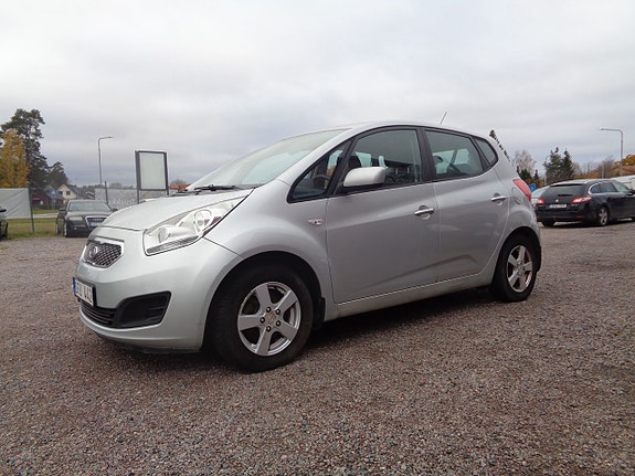 Kia Venga 2 of 5