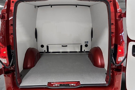 Mercedes-Benz Vito 119 14 of 16