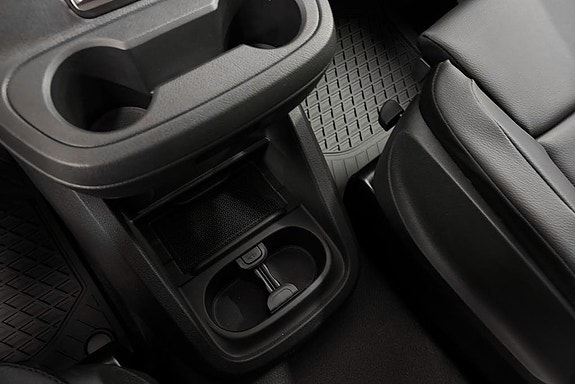 Mercedes-Benz Vito 119 12 of 16