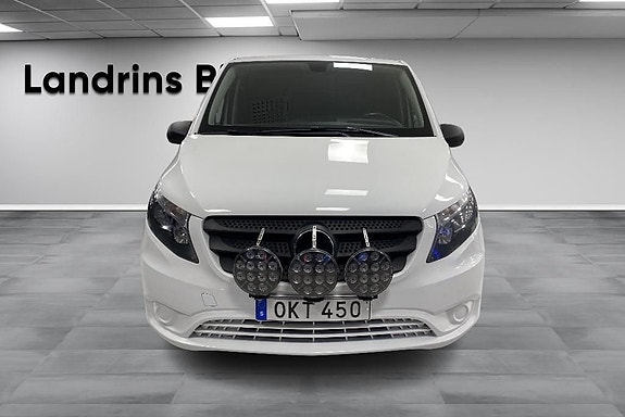 Mercedes-Benz Vito 116 2 of 5