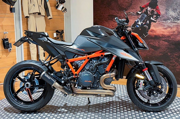 KTM 1290 Super Duke R|Tech Pack|Leo Vince|Stelth mirrors|