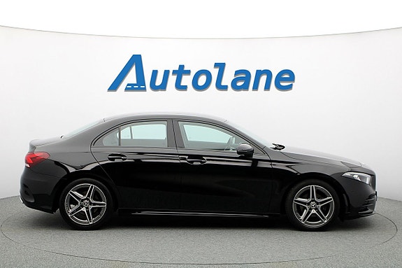 Mercedes-Benz A200 9 of 26