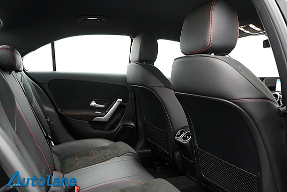 Mercedes-Benz A200 24 of 26