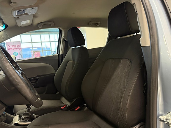 Chevrolet Aveo 11 of 20