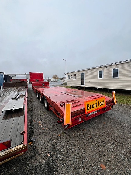 Volvo FM12 Dragbil med trailer 11 of 14