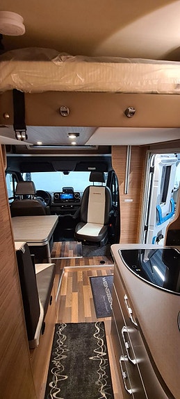 Weinsberg 640 MEG CaraCompact Suite Pepper MB "Automat" 8 of 10