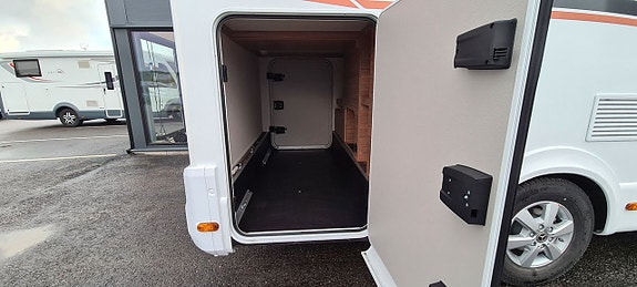 Weinsberg 640 MEG CaraCompact Suite Pepper MB "Automat" 3 of 10