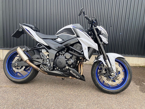 Suzuki GSX-S750Z