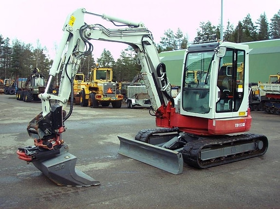 Takeuchi TB 153 FR