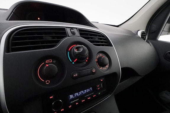 Renault Kangoo Express 14 of 18