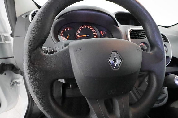 Renault Kangoo Express 12 of 18