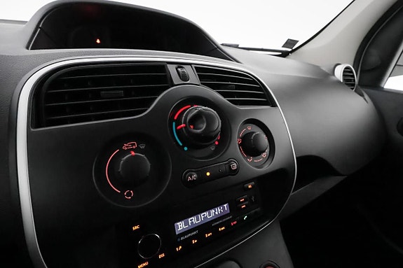 Renault Kangoo Express 14 of 18