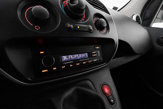 Renault Kangoo Express 15 of 18