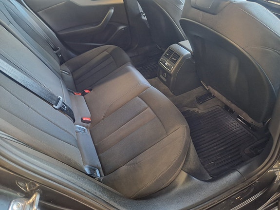 Audi A4 17 of 30