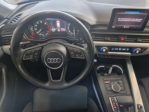 Audi A4 6 of 30