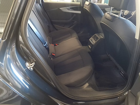 Audi A4 30 of 30