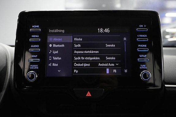Toyota Yaris 17 of 26
