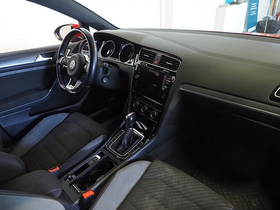 Volkswagen Golf I 9 of 19