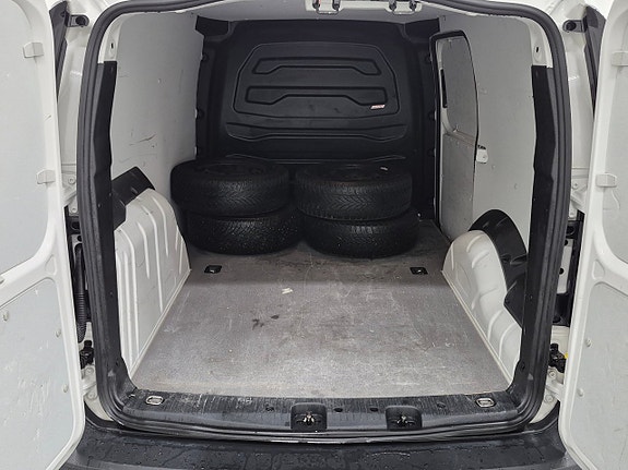 Volkswagen Caddy 6 of 7