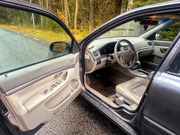 Volvo S80 11 of 25