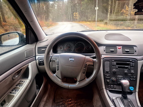 Volvo S80 12 of 25