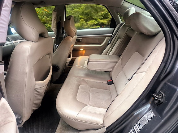 Volvo S80 19 of 25